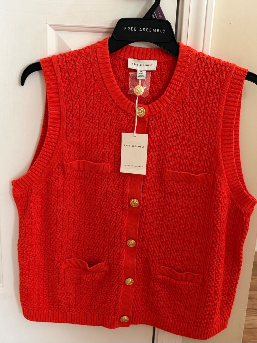 Free Assembly Cable Knit Sweater Vest Button Front NWT, Orange Size XXL